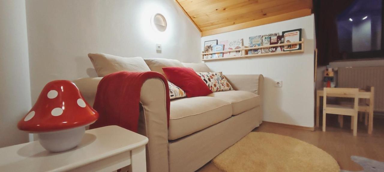 Fox Family Apartment كْرانْيِسكا غورا المظهر الخارجي الصورة